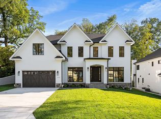 3704A Dunlop St, Chevy Chase, MD 20815