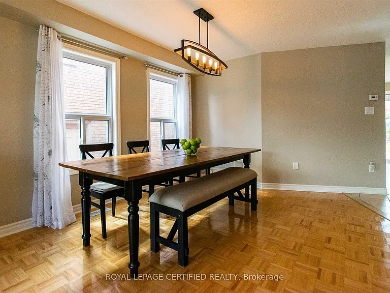 33 E Winners Cir — Photo 4
