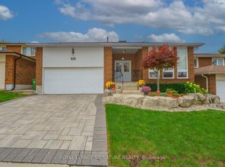 68 Ellenhall Sq, Toronto, ON M1W 3B2