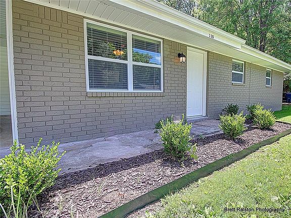 4th image of 110 SE 12th St