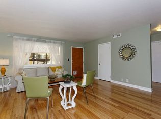 6211 Telegraph Ave APT 2, Oakland, CA 94609