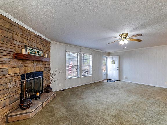 2nd image of 256 Fish Hatchery Rd