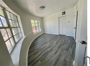 1648 NW 35th St #8, Miami, FL 33142