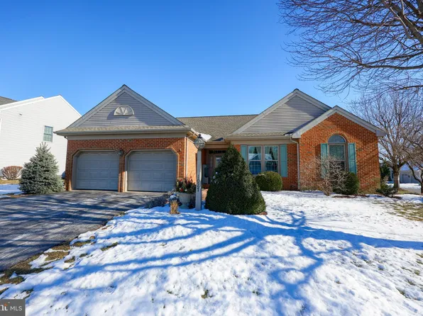 1027 Fondersmith Dr, Lancaster, PA 17601