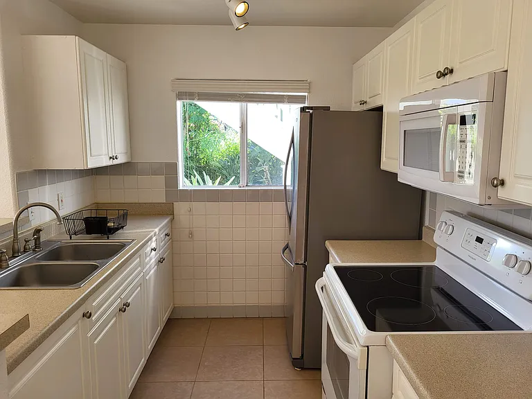 94-510 Lumiaina St #G104 — Photo 2
