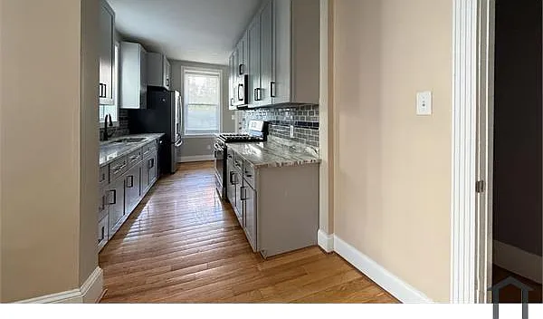 463 W Earlham Ter — Photo 20