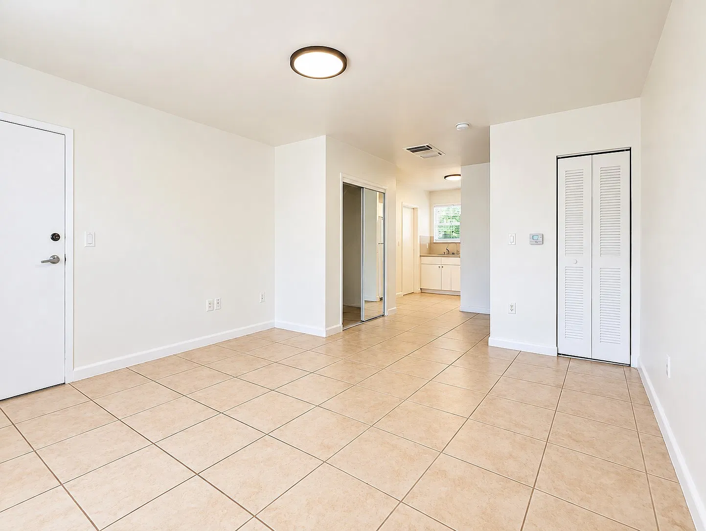 Studio, 475 sqft, $1,450 — Photo 1