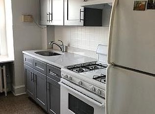 2119 24th St #2, Astoria, NY 11105