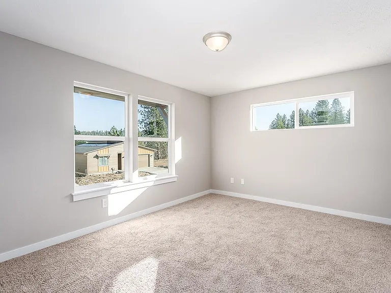 1670 S Nettleton Ln — Photo 4