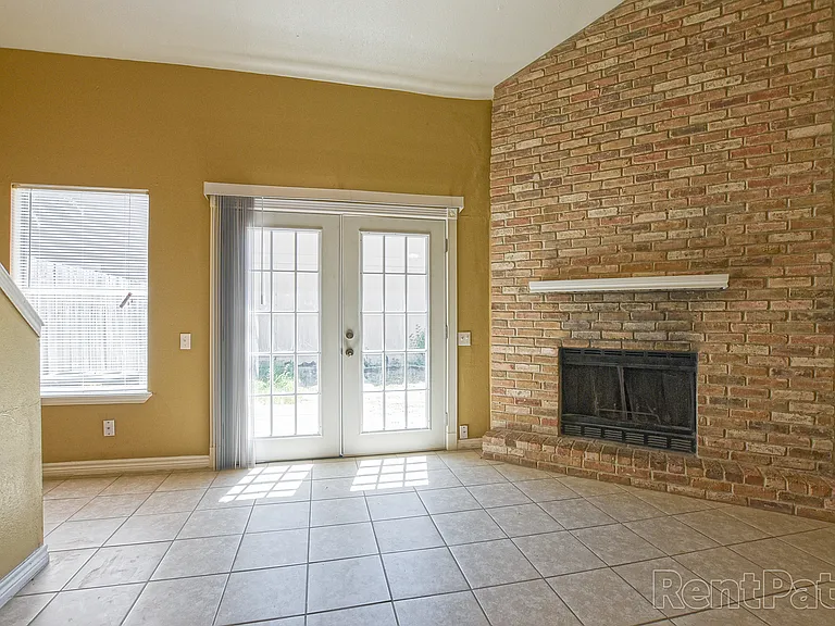 Parkside Townhomes — Photo 16