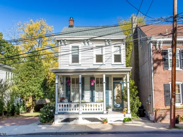 34 Swan St, Lambertville City, NJ 08530