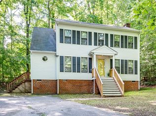 13301 Master Stag Dr, Midlothian, VA 23112