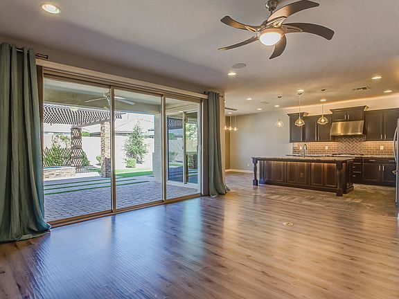 4th image of 3660 E Blue Spruce Ln
