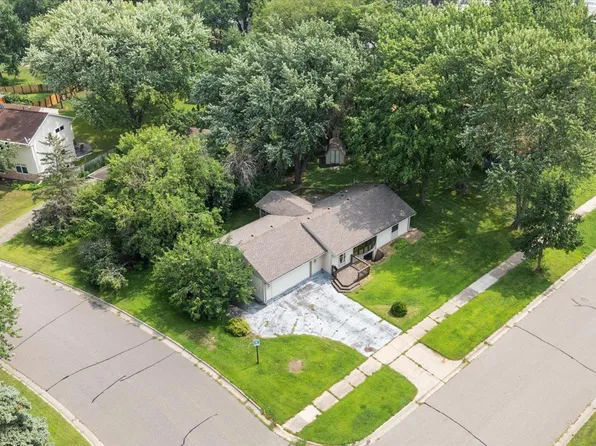 7725 Xerxes Ave S, Richfield, MN 55423