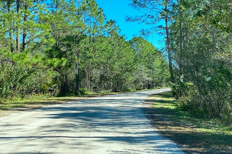 2nd image of 1320 Flatwoods Rd