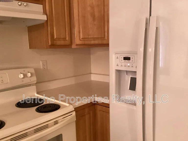 5217 Dudley St — Photo 5
