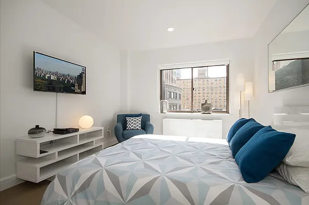 Rented by Torkian Group, LLC | media 10