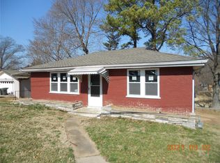 7711 Woodstock Rd, Saint Louis, MO 63135