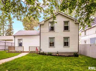 315 W Hawthorne St, Elmwood, IL