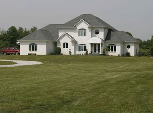 10941 Geist Rd, Fishers, IN 46037