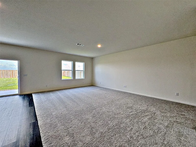 8431 Vacek Crossing Way — Photo 17