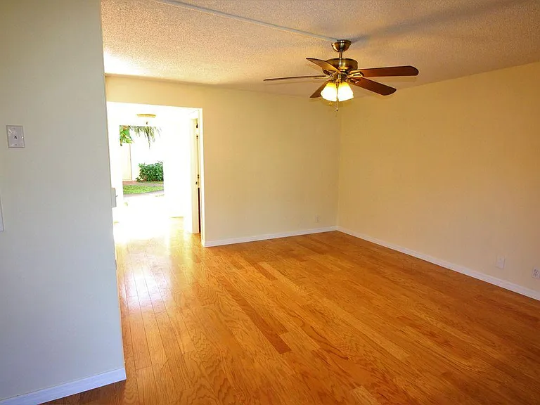 8801 W Sample Rd #11 — Photo 4