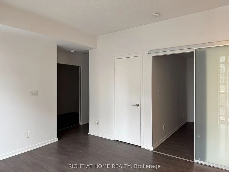 68 Abell St #1227 — Photo 8