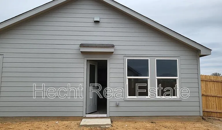 5911 Coahulia Rdg — Photo 33