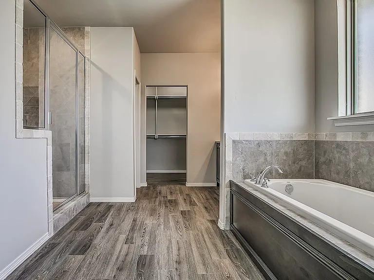 3900 NW 167th Ter — Photo 31
