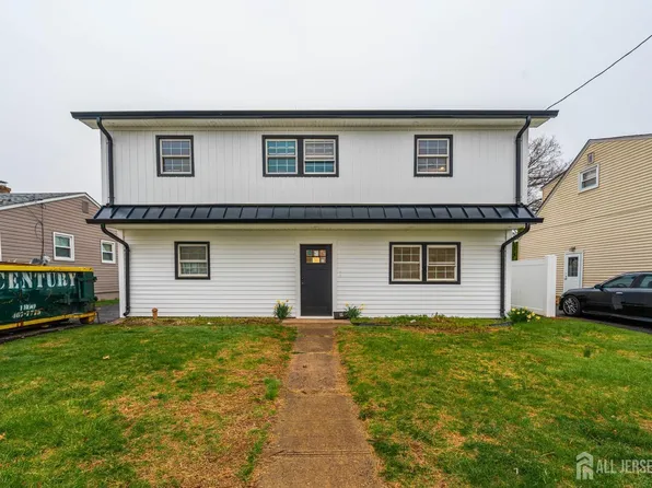 66 4th Ave, Port Reading, NJ 07064