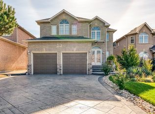 1292 Willowbank Trl, Mississauga, ON L4W 5M5