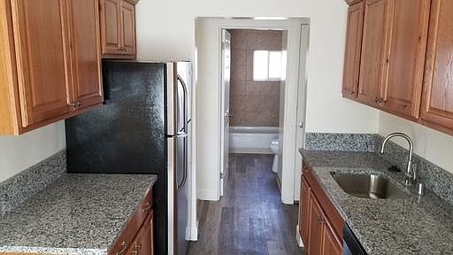 2nd image of 1518 C St APT B