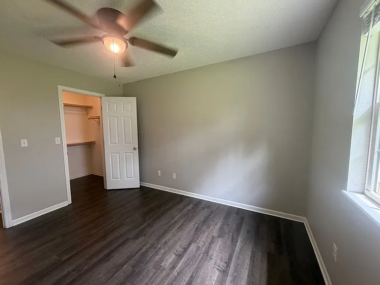 24590 True Dr — Photo 4