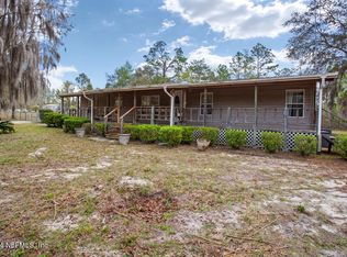 232 Evans Ave, Interlachen, FL 32148