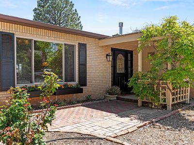 349 Garver Ln, White Rock, NM, 87547