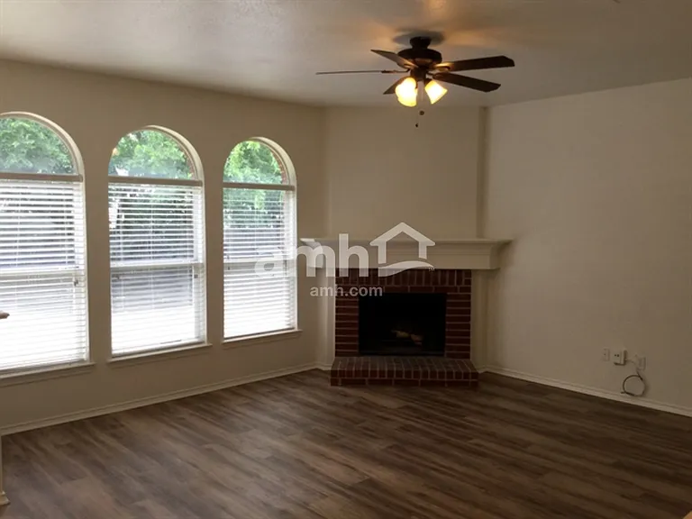 1506 Cheyenne Trl — Photo 6