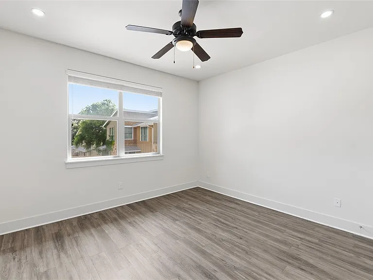 4124 Valley View Rd #4B — Photo 24