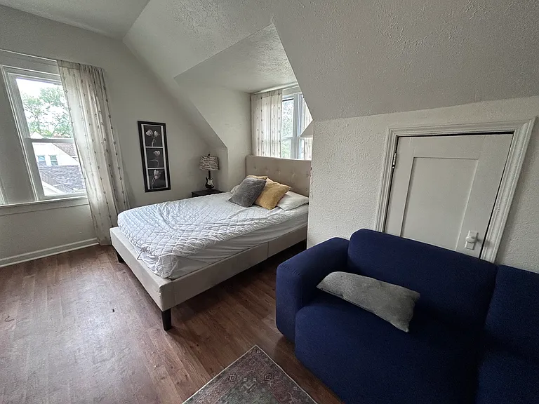 1012 Carolyn Ave #4 — Photo 6