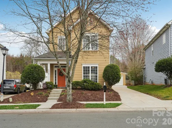 13700 Carleen Way Dr, Charlotte, NC 28213
