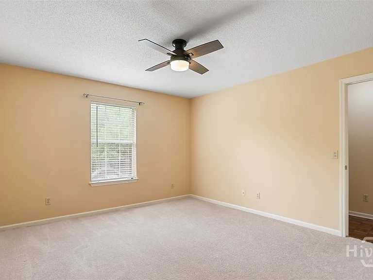 211 Edgewater Rd #40 — Photo 13