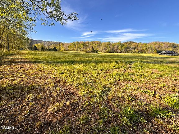 2nd image of LOT-35R River Rapids Way