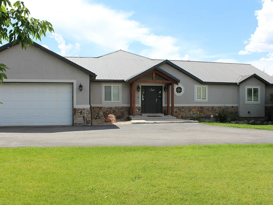 3572 Wild Mare Way