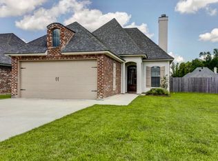 105 Sleepy Brook Rd, Lafayette, LA 70508