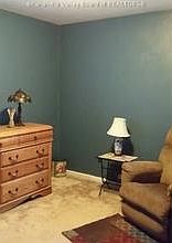 4th image of 815 N Hills Dr