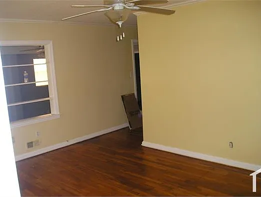 4 bed, 1400 sqft, $1,800 — Photo 3