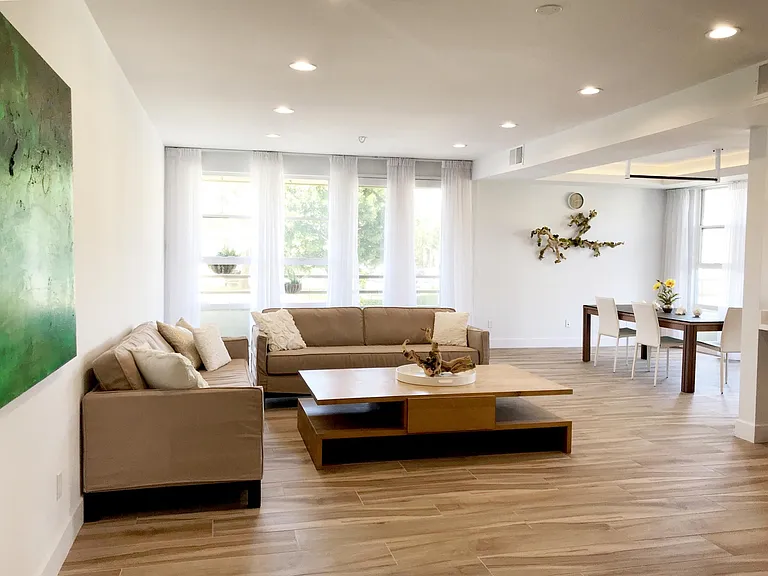 11700 Iowa Ave #102 — Photo 6