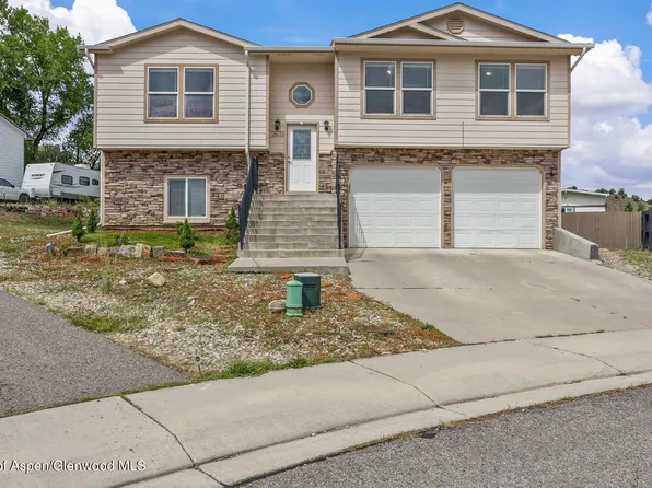 2635 Shawnee Ct, Rifle, CO 81650