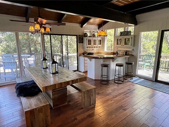 5th image of 353 Mittry Ln