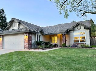 1526 Misty Wood Dr, Roseville, CA 95747