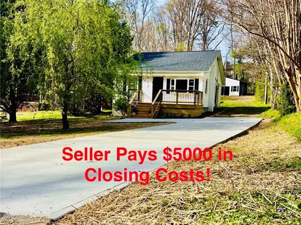 205 Matt Pl, Greensboro, NC 27405